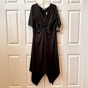 BLACK HANDKERCHIEF BOTTOM SHORT SLEEVE DRESS SIZE 18/20 by AVENUE NWT